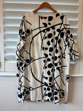 MONA LISA White Midi Dress with Black Abstract Print, loose fit